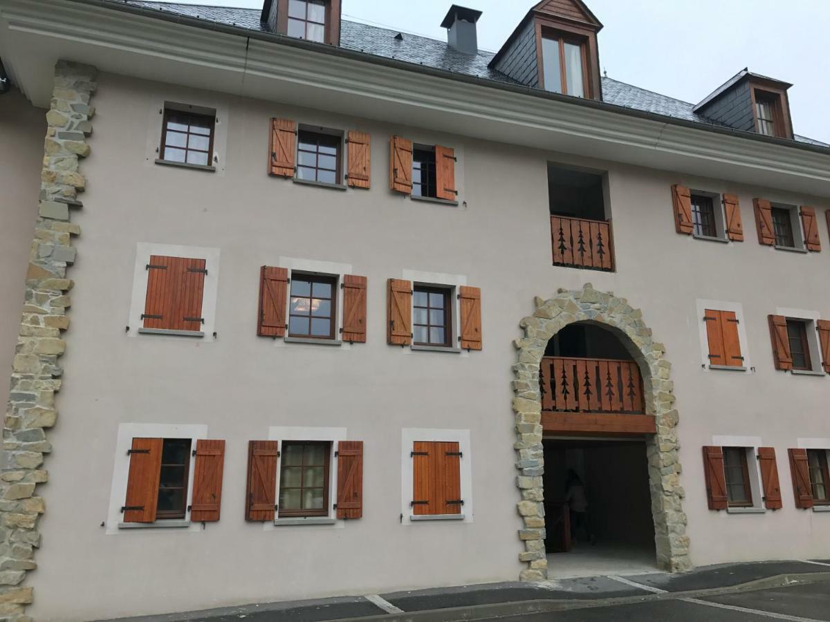 Appartement Tt Confort Au Coeur Des Montagnes Avec Vue Sur Les Montagnes Wifi Luz-Saint-Sauveur Ngoại thất bức ảnh